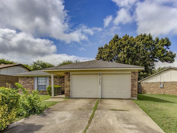 3753  Misty Meadow Drive , Fort Worth Texas 76133
