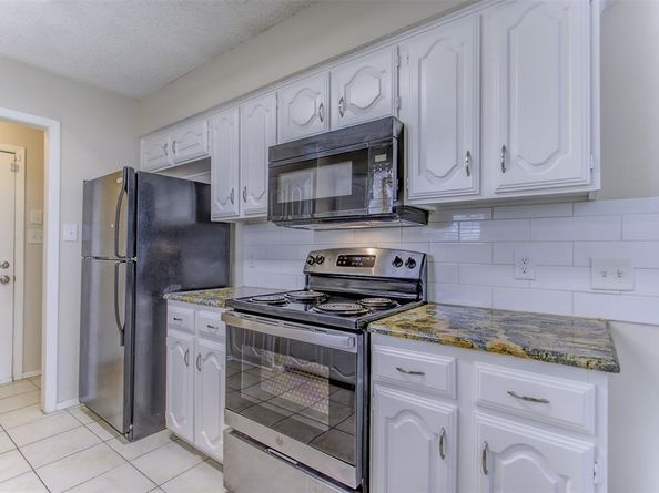 3753  Misty Meadow Drive , Fort Worth Texas 76133