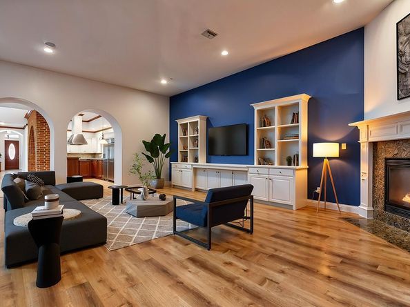 10910  Nevis Lane , Dallas Texas 75218
