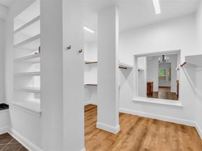10910  Nevis Lane , Dallas Texas 75218