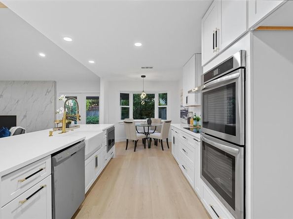 2368  Claridge Circle , Plano Texas 75075