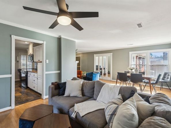 504  Monssen Drive , Dallas Texas 75224