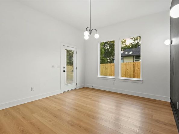 1410  Adelaide Drive , Dallas Texas 75216