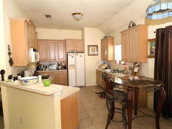 1822  Masters Drive , DeSoto Texas 75115