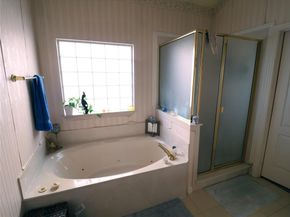 1822  Masters Drive , DeSoto Texas 75115