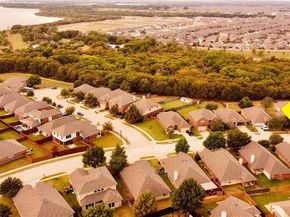 2005  Michelle Creek Drive , Little Elm Texas 75068