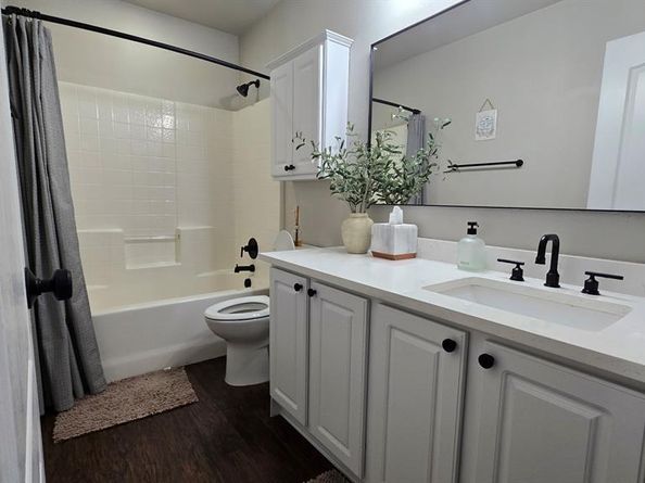2005  Michelle Creek Drive , Little Elm Texas 75068