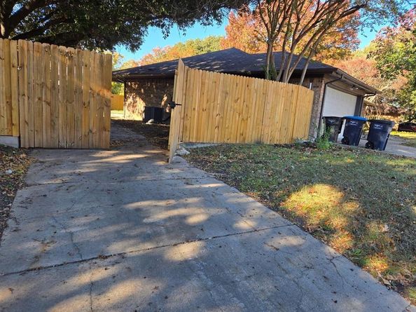 6705  Spoonwood Lane , Fort Worth Texas 76137