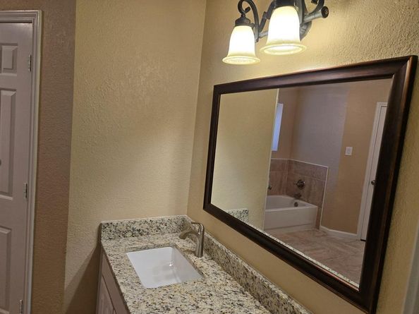 6705  Spoonwood Lane , Fort Worth Texas 76137
