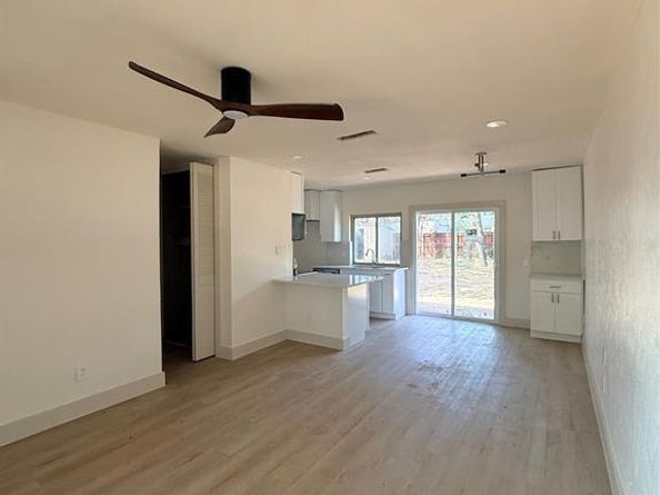 12609  Meadowcrest Lane , Balch Springs Texas 75180