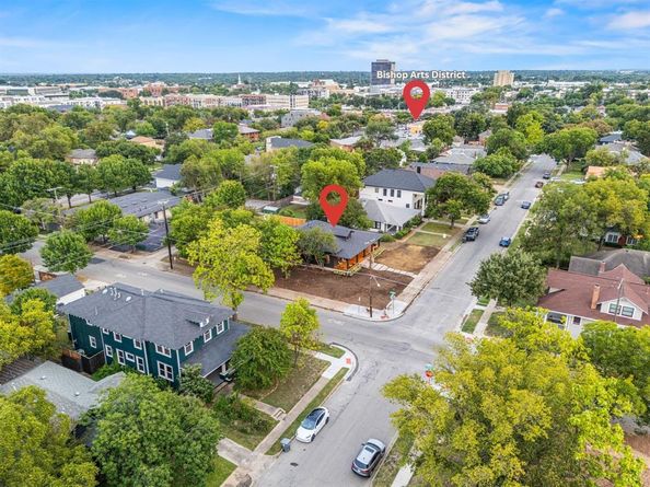 732  Haines Avenue , Dallas Texas 75208