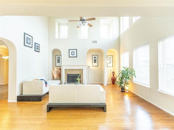 2228  Sparrow Hawk Court , Grand Prairie Texas 75052