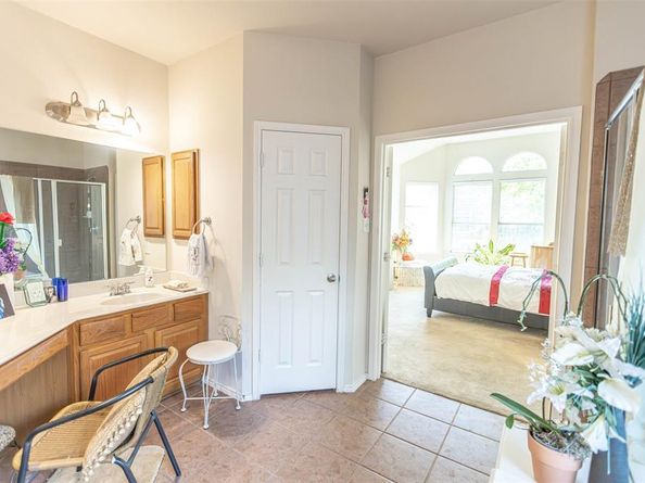 2228  Sparrow Hawk Court , Grand Prairie Texas 75052