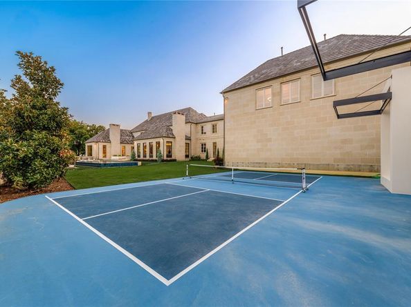 1  Dorset Place , Dallas Texas 75229