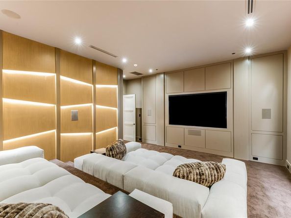 1  Dorset Place , Dallas Texas 75229
