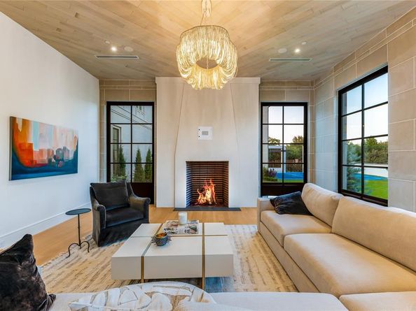 1  Dorset Place , Dallas Texas 75229