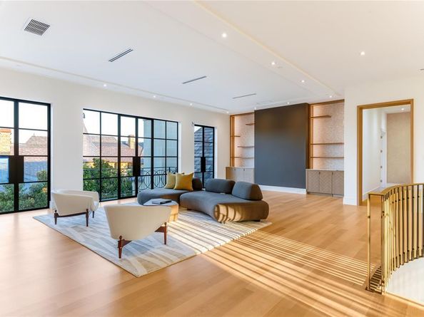 1  Dorset Place , Dallas Texas 75229