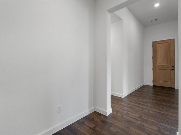 1625  Dewberry Lane , Garland Texas 75042