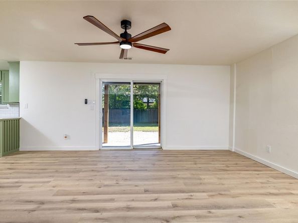 102  Juniper Street , Mansfield Texas 76063