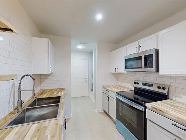3823  Colonial Avenue , Dallas Texas 75215