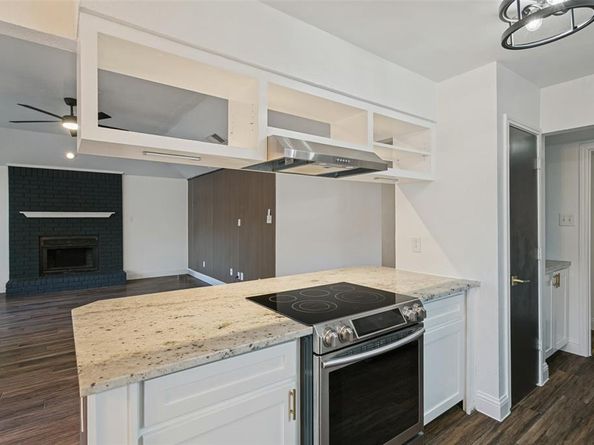 2507  Villanova Street , Arlington Texas 76018