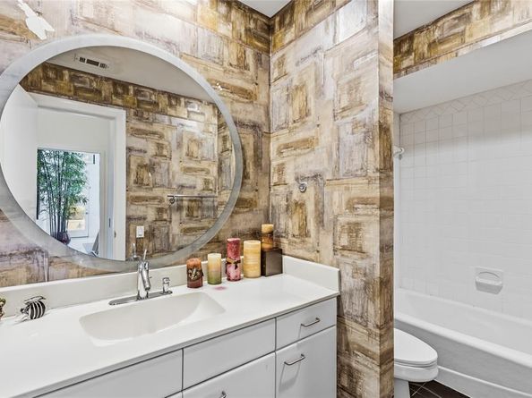 6321  Spring Valley Road , Dallas Texas 75254