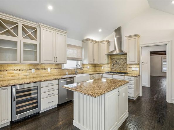 5610  Forest Lane , Dallas Texas 75230