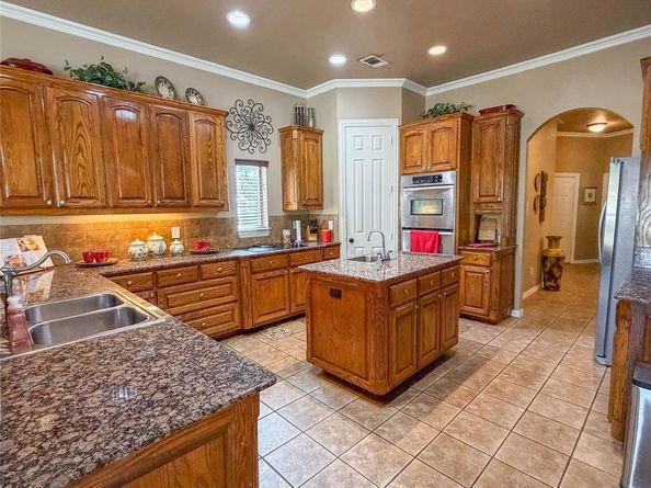 2737  Wood Lake Drive , Cedar Hill Texas 75104