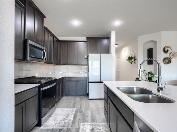 10922  Autry Ridge Lane , Aubrey Texas 76227