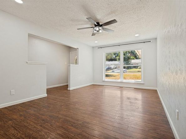2913  David Lane , Arlington Texas 76013