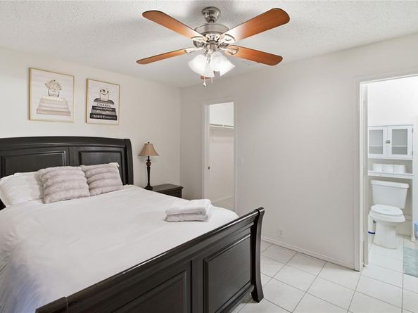 7132  Lanyon Drive , Dallas Texas 75227
