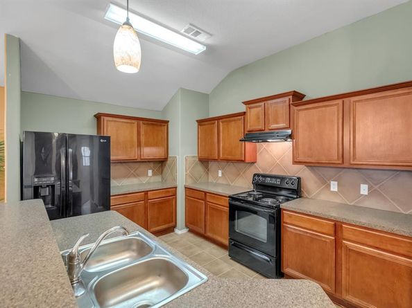 12117  Bellegrove Road , Burleson Texas 76028