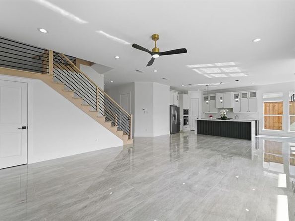 703  Buckalew Street , Dallas Texas 75208