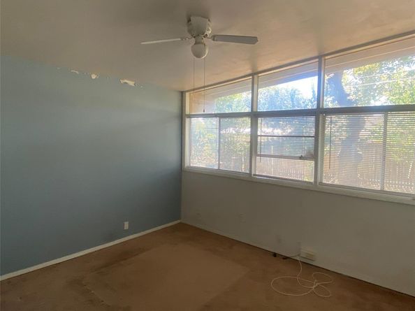 2926  Eric Lane , Farmers Branch Texas 75234