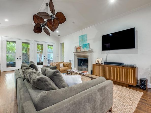7138  Westbrook Lane , Dallas Texas 75214