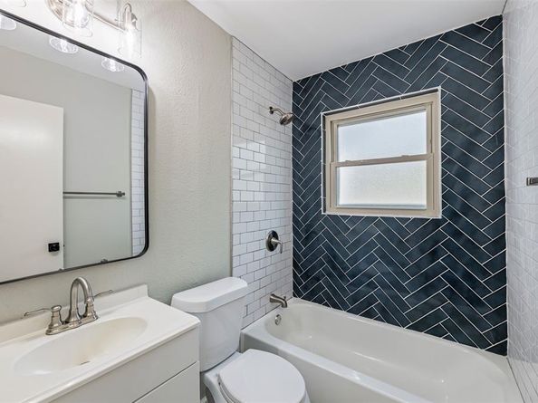 6416  Ava Court Drive , Fort Worth Texas 76112