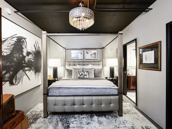 2011  Cedar Springs Road  603, Dallas Texas 75201