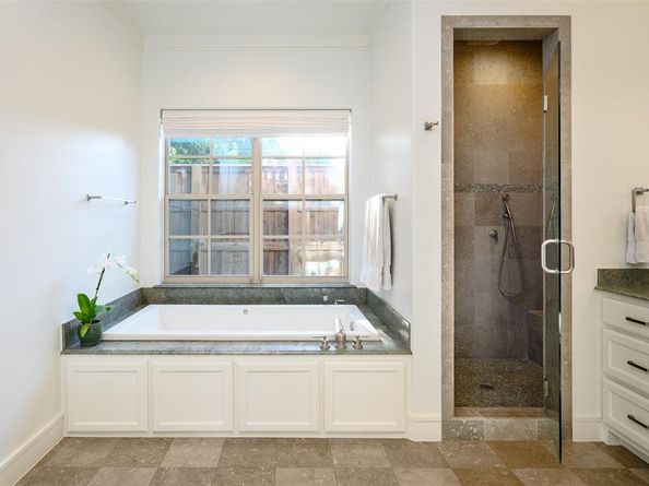 4254  Ridge Road , Dallas Texas 75229