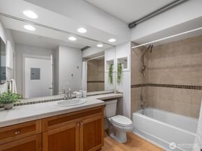 1545 NW 57th Street 202, Seattle WA 98107