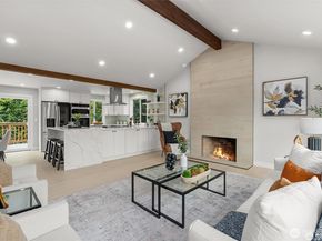 7407 25th Avenue NE, Seattle WA 98115