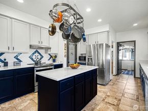 24216 129th Avenue SE, Kent WA 98030