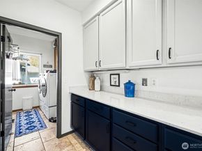 24216 129th Avenue SE, Kent WA 98030