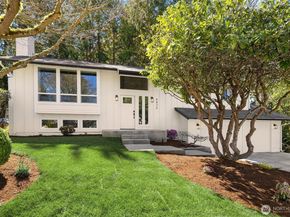 8820 194th Street SW, Edmonds WA 98026