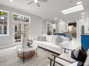 17247 SE 54th Place, Bellevue WA 98006