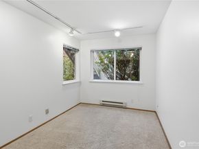 4811 Phinney Avenue N 101, Seattle WA 98103