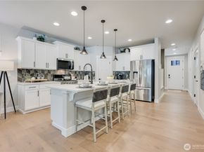 19231 Meridian Drive SE CW 13, Bothell WA 98012
