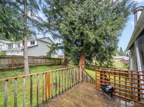 32917 33rd Ave SW, Federal Way WA 98023