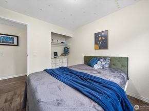 32917 33rd Ave SW, Federal Way WA 98023