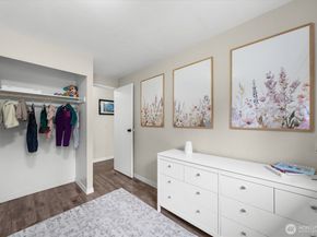 32917 33rd Ave SW, Federal Way WA 98023