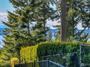 8260 53rd Avenue W 207, Mukilteo WA 98275